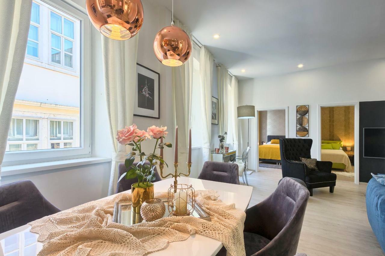 Hedone Luxury Apartment With Free Parking Πούλα Εξωτερικό φωτογραφία